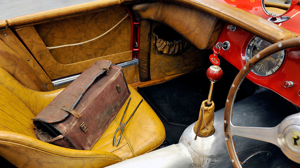 150039_car-1280x0_PWSYLI.jpg?v=3