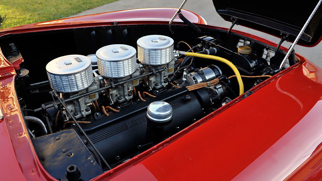 150041_car-1280x0_6OQ1D9.jpg?v=3