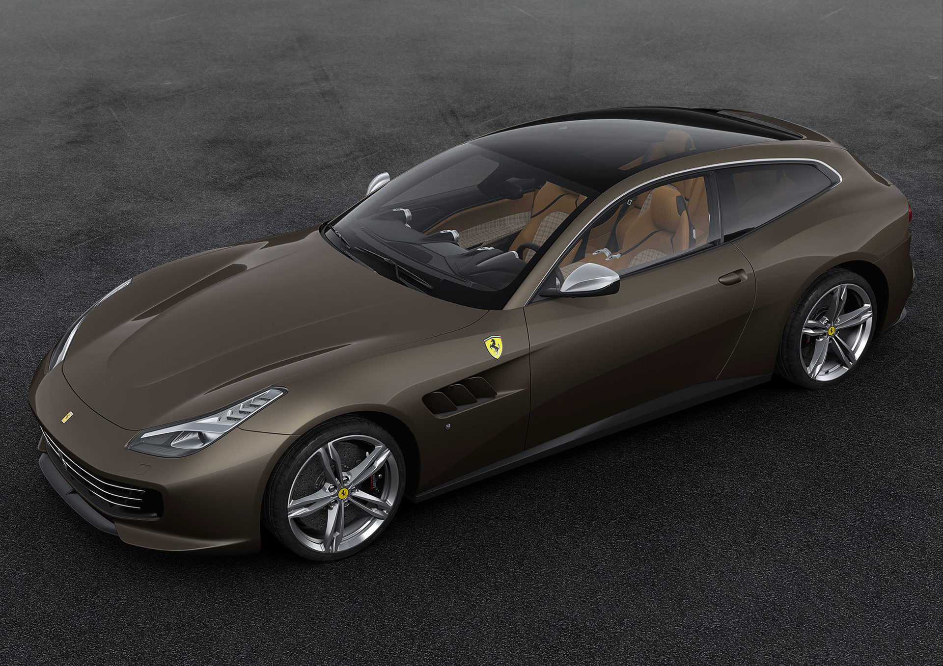 _46_GTC4_GTC4Lusso_Esterni-1920x0_9QWRH4